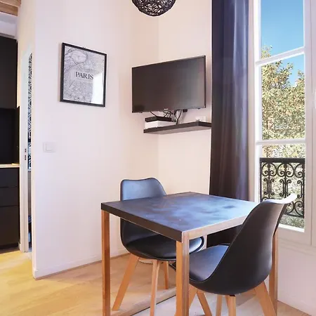 Sublime Et Neuf Studio Rue De Levis Apartment *