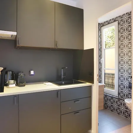 Apartament Sublime Et Neuf Studio Rue De Levis